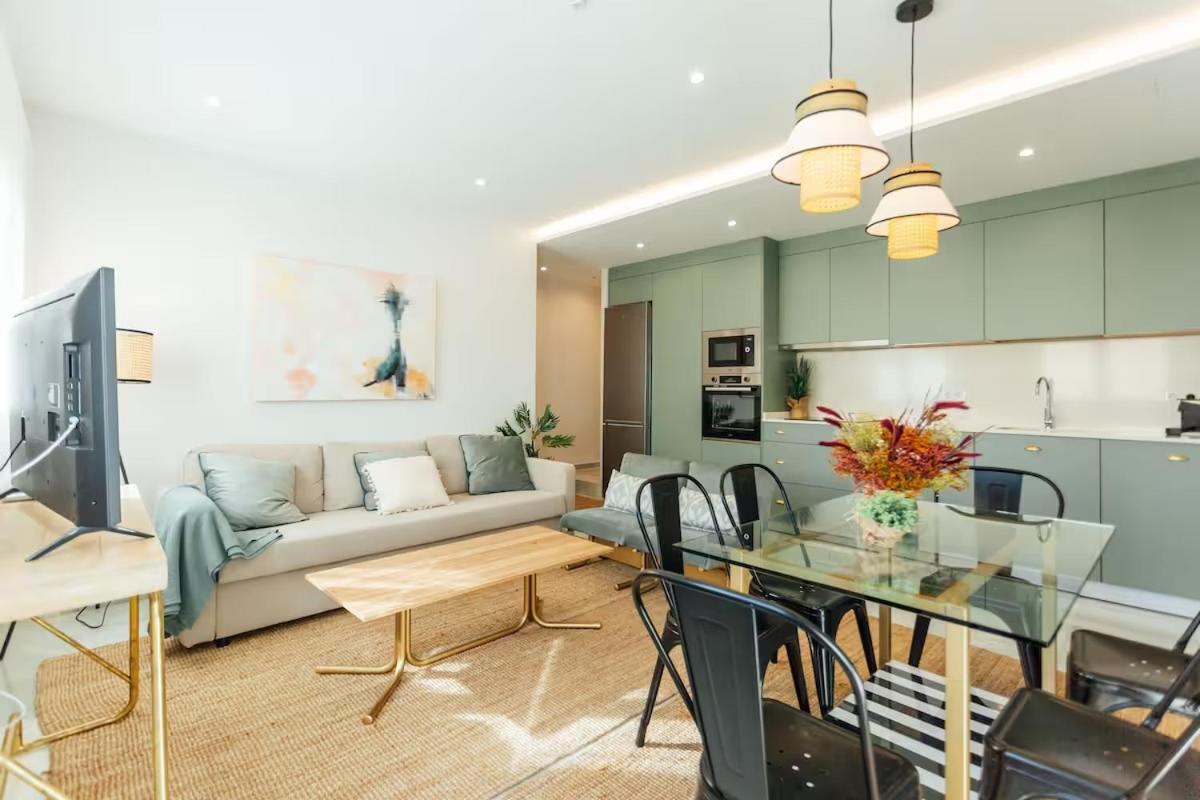 Reformed And Comfy- 2Bd 2Bth- Arenal Lägenhet Sevilla Exteriör bild