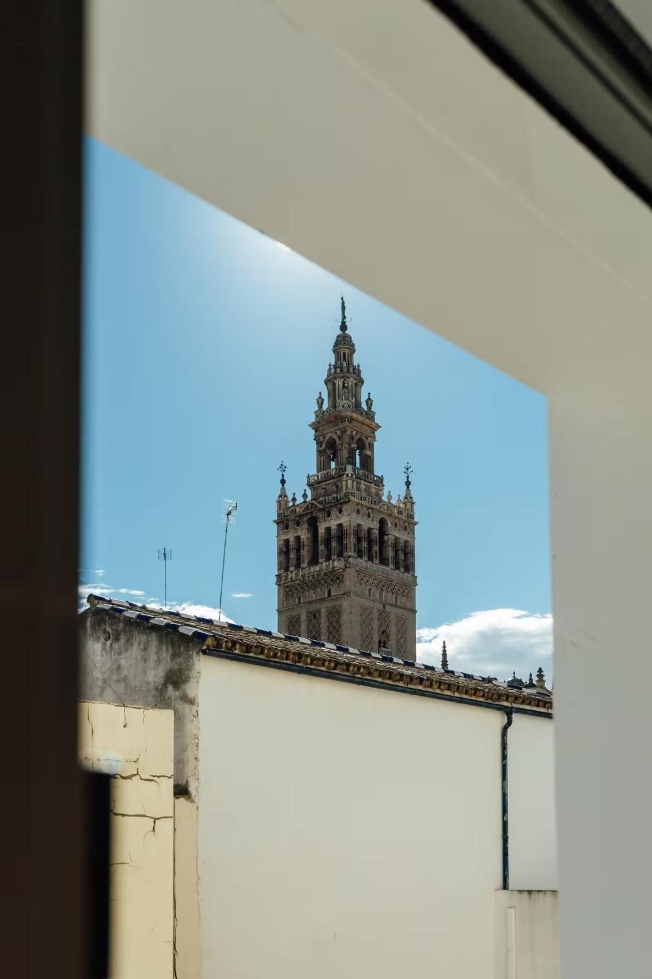 Reformed And Comfy- 2Bd 2Bth- Arenal Lägenhet Sevilla Exteriör bild