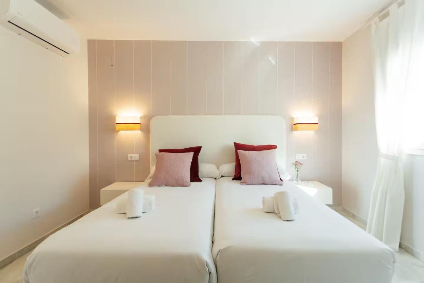 Reformed And Comfy- 2Bd 2Bth- Arenal Lägenhet Sevilla Exteriör bild