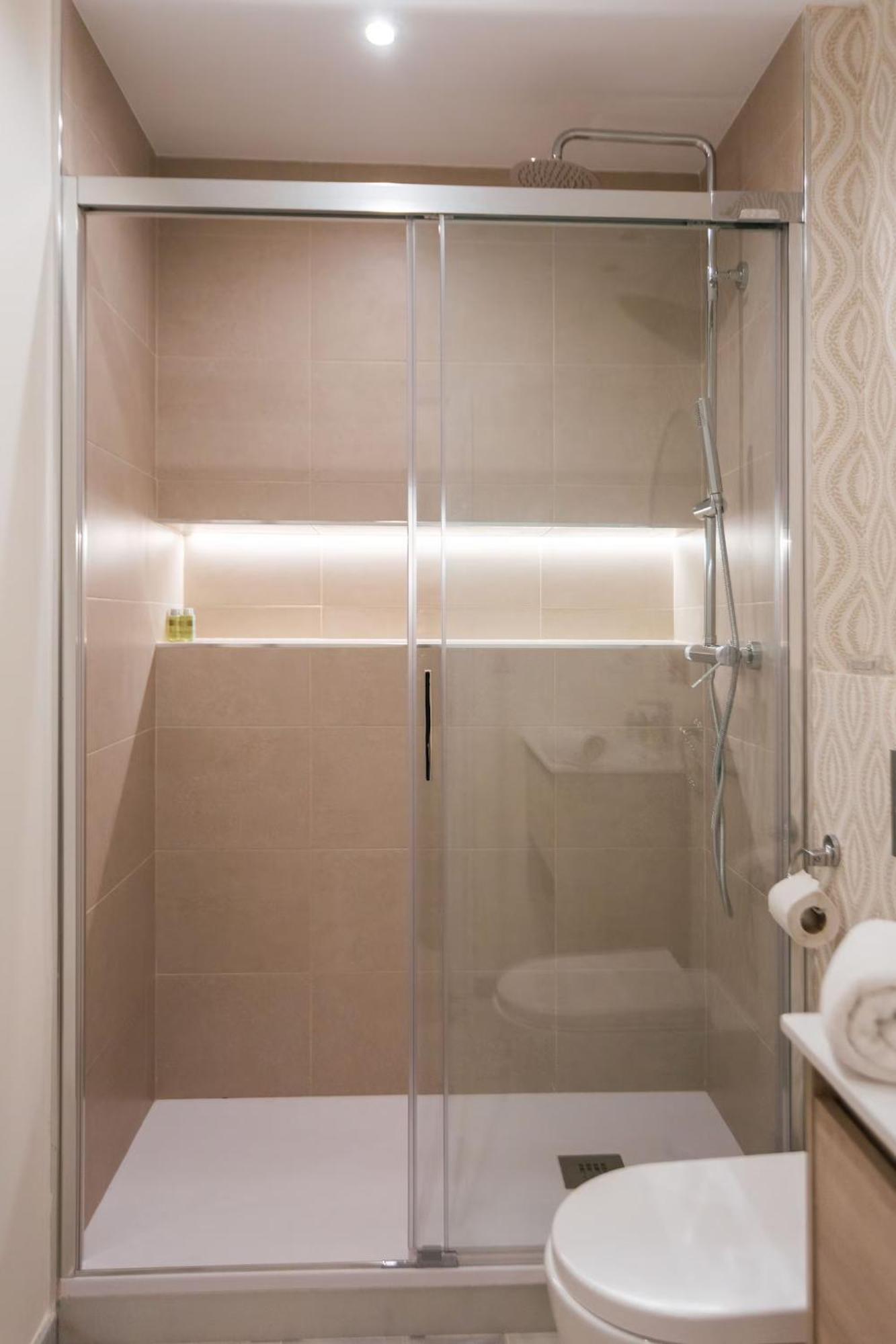 Reformed And Comfy- 2Bd 2Bth- Arenal Lägenhet Sevilla Exteriör bild